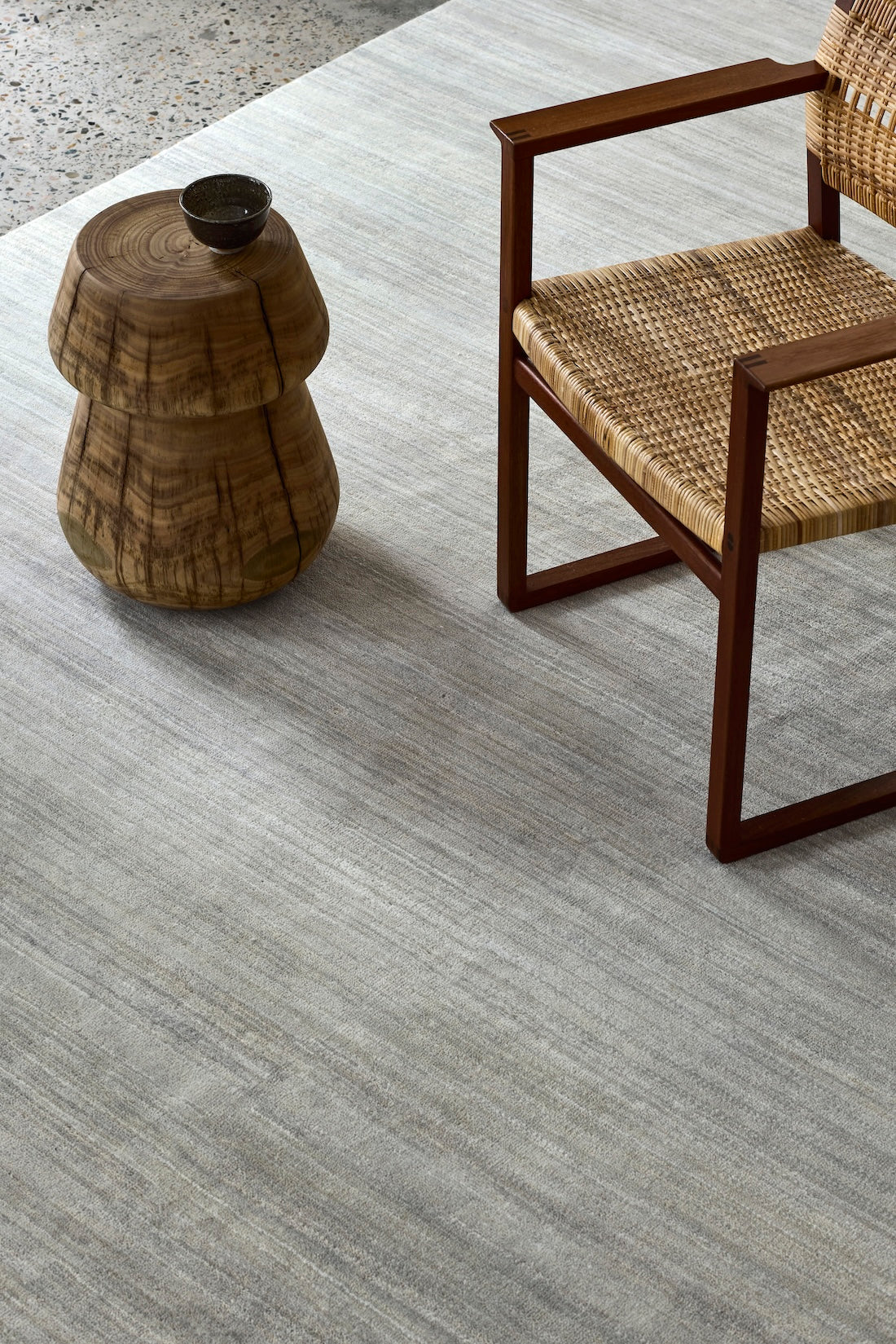 Armadillo Agra Custom Colour - Pearl