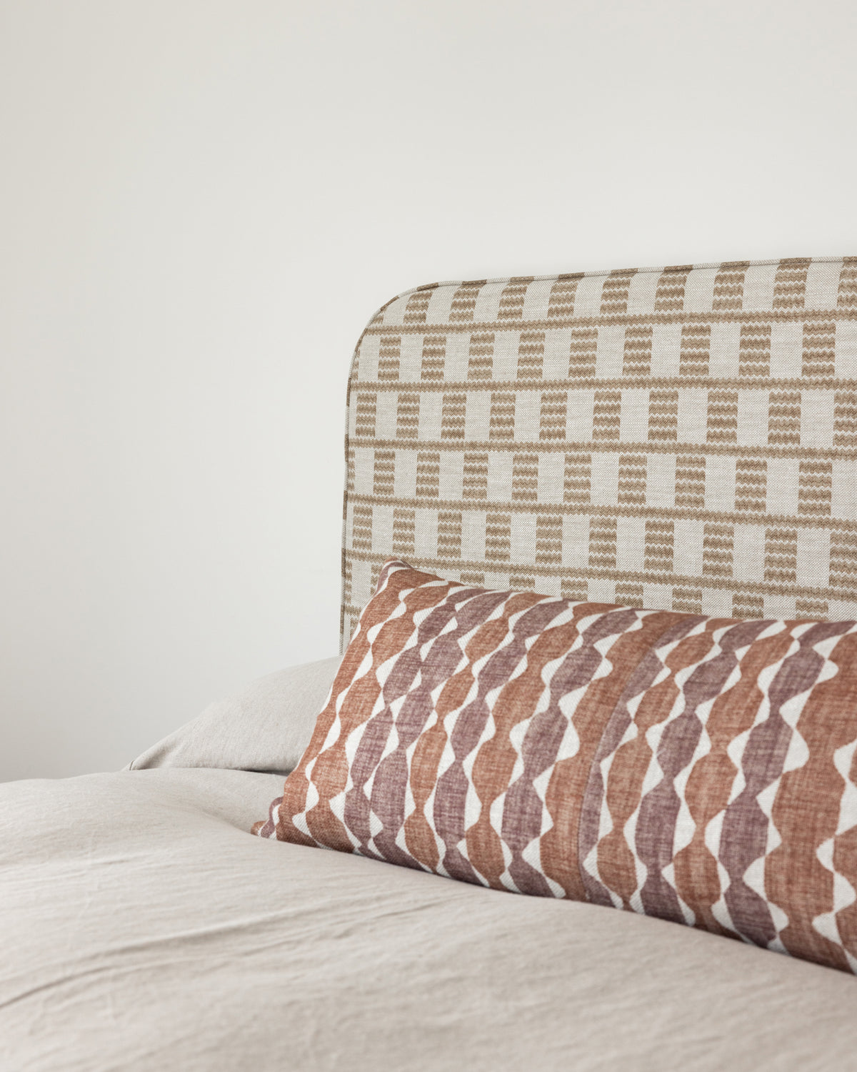 Fermoie Headboard | Queen Cove