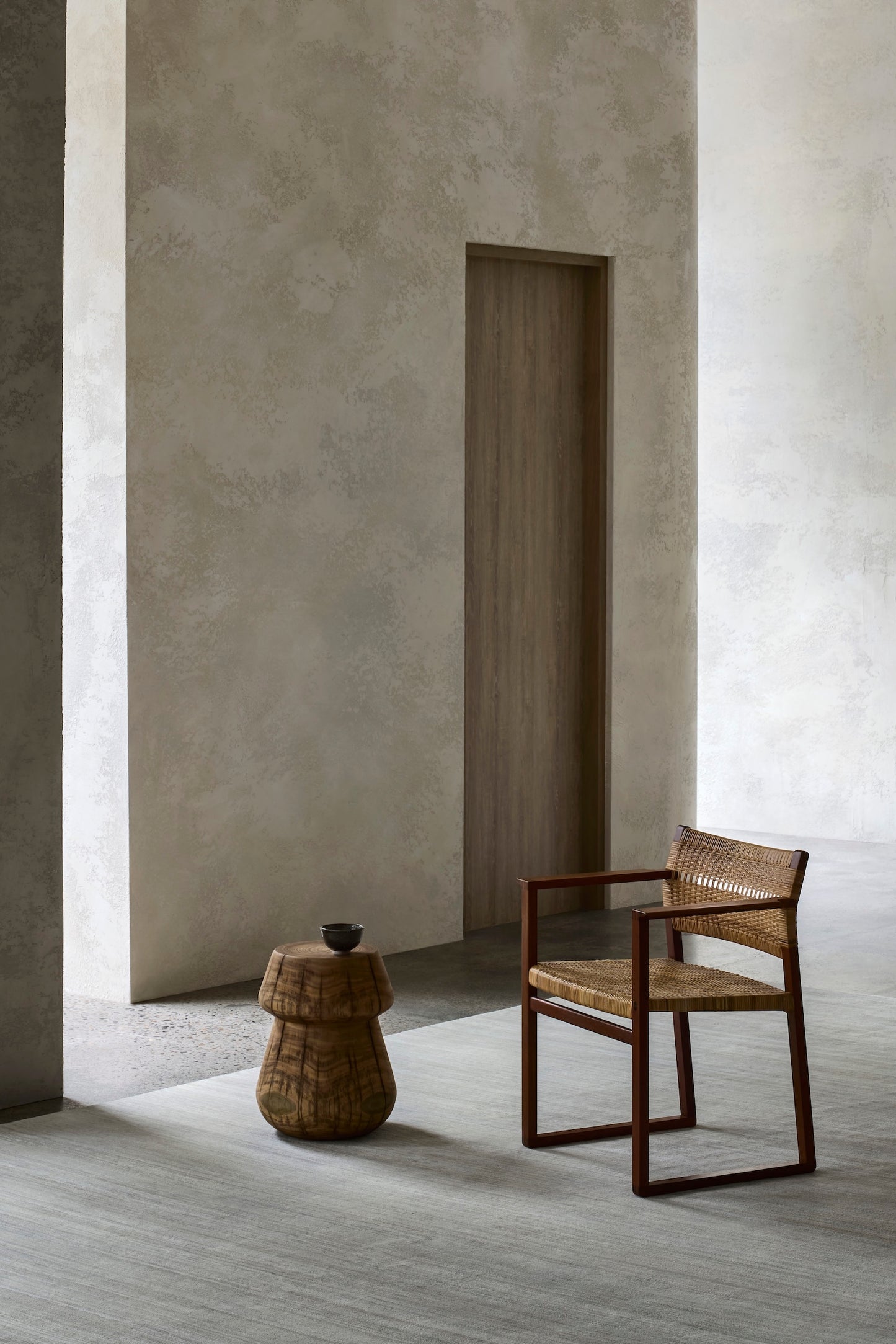 Armadillo Agra Custom Colour - Pearl