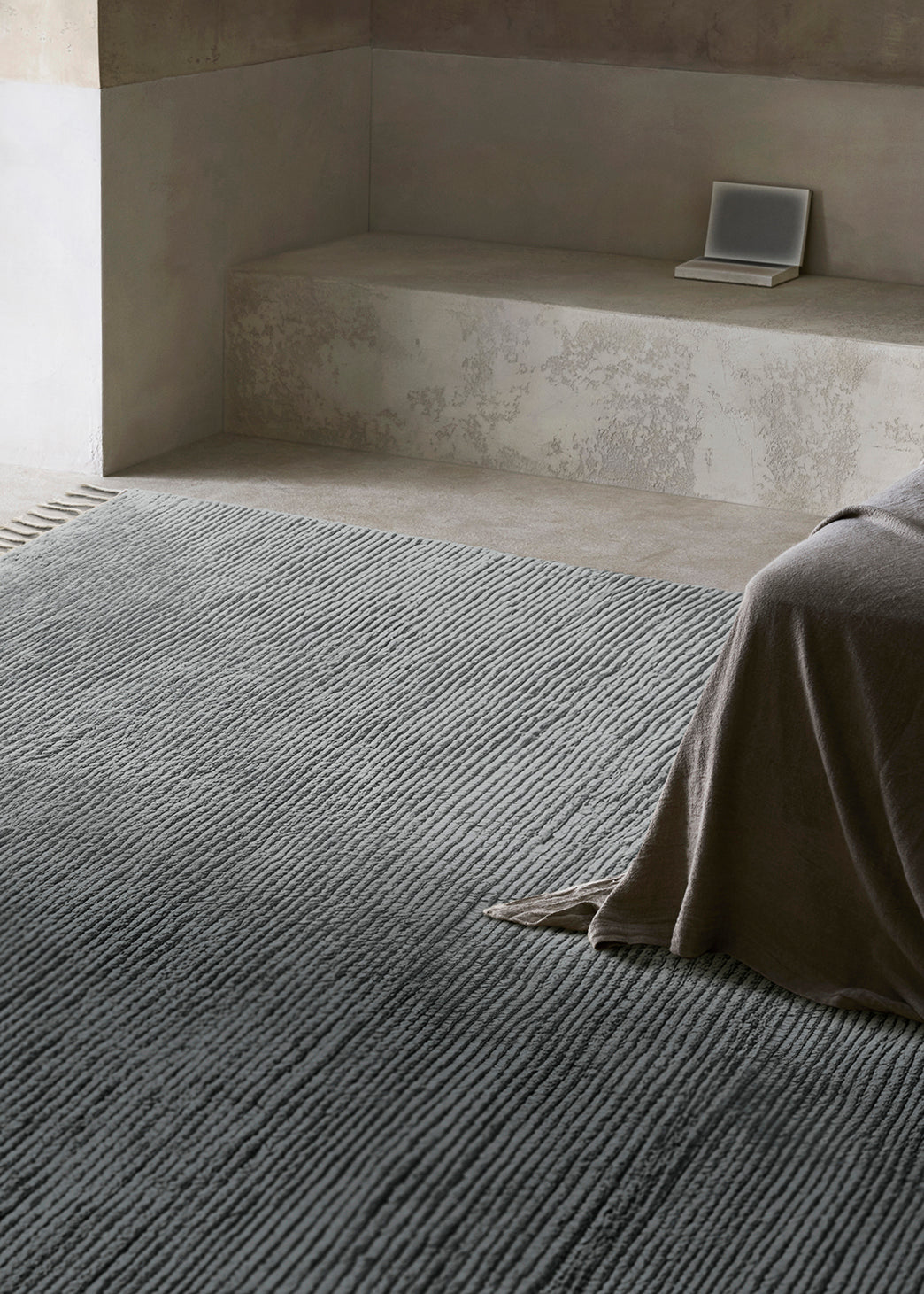 Armadillo Malawi - Crane