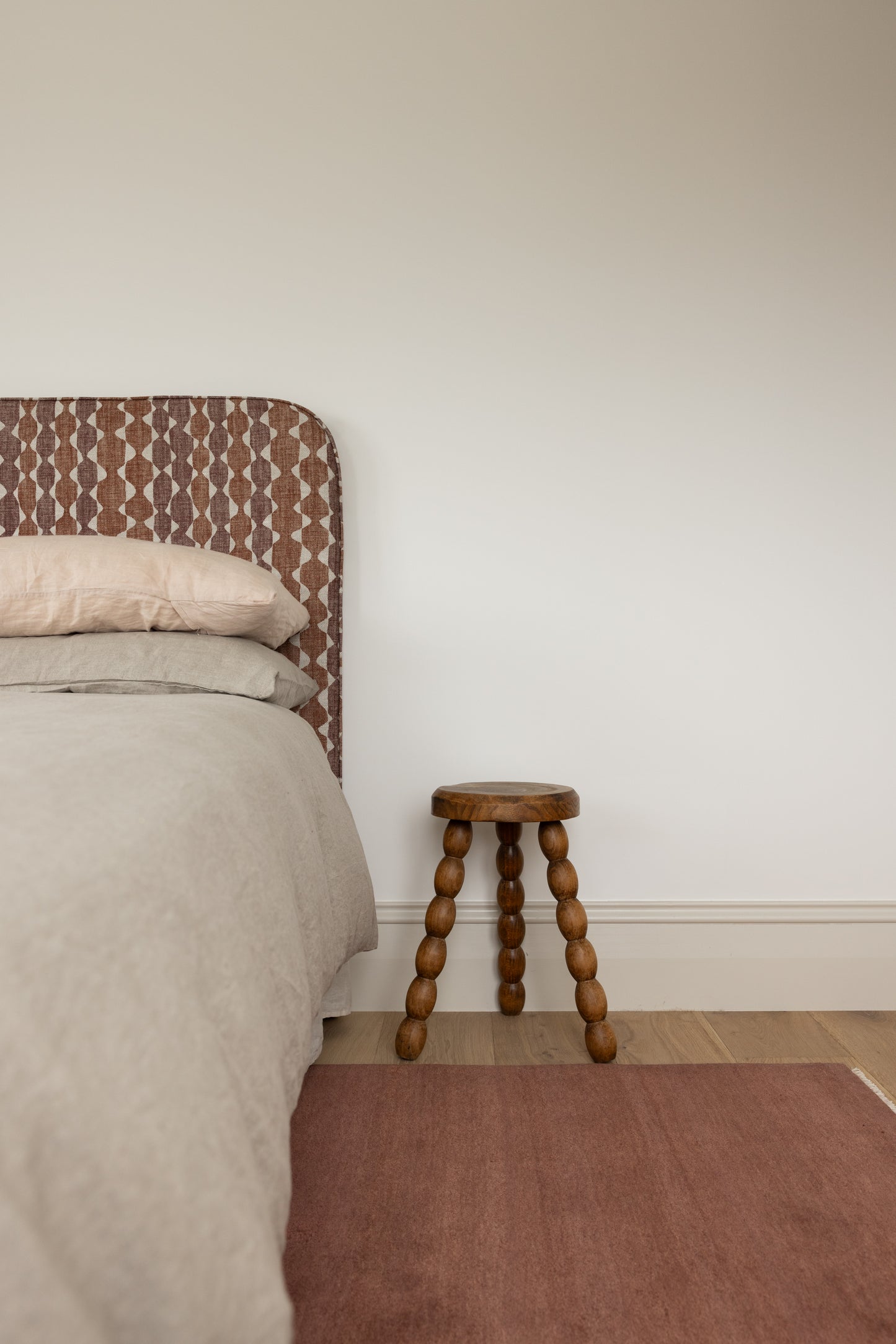 Fermoie Headboard