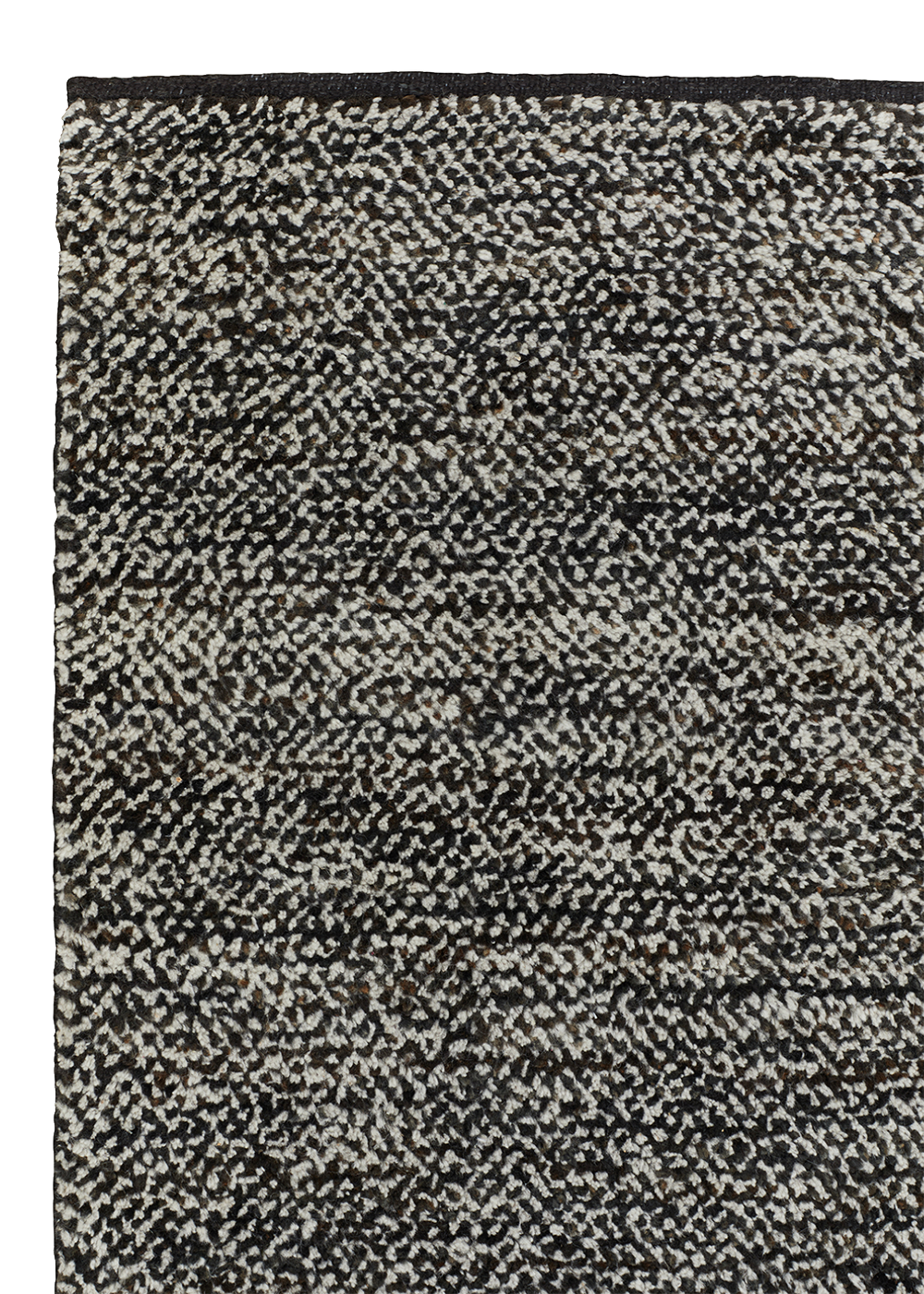 Armadillo Acacia - Sable