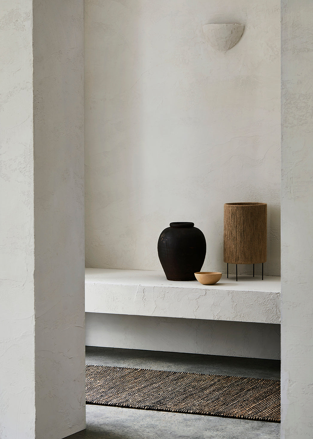 Armadillo Drift - Natural & Black