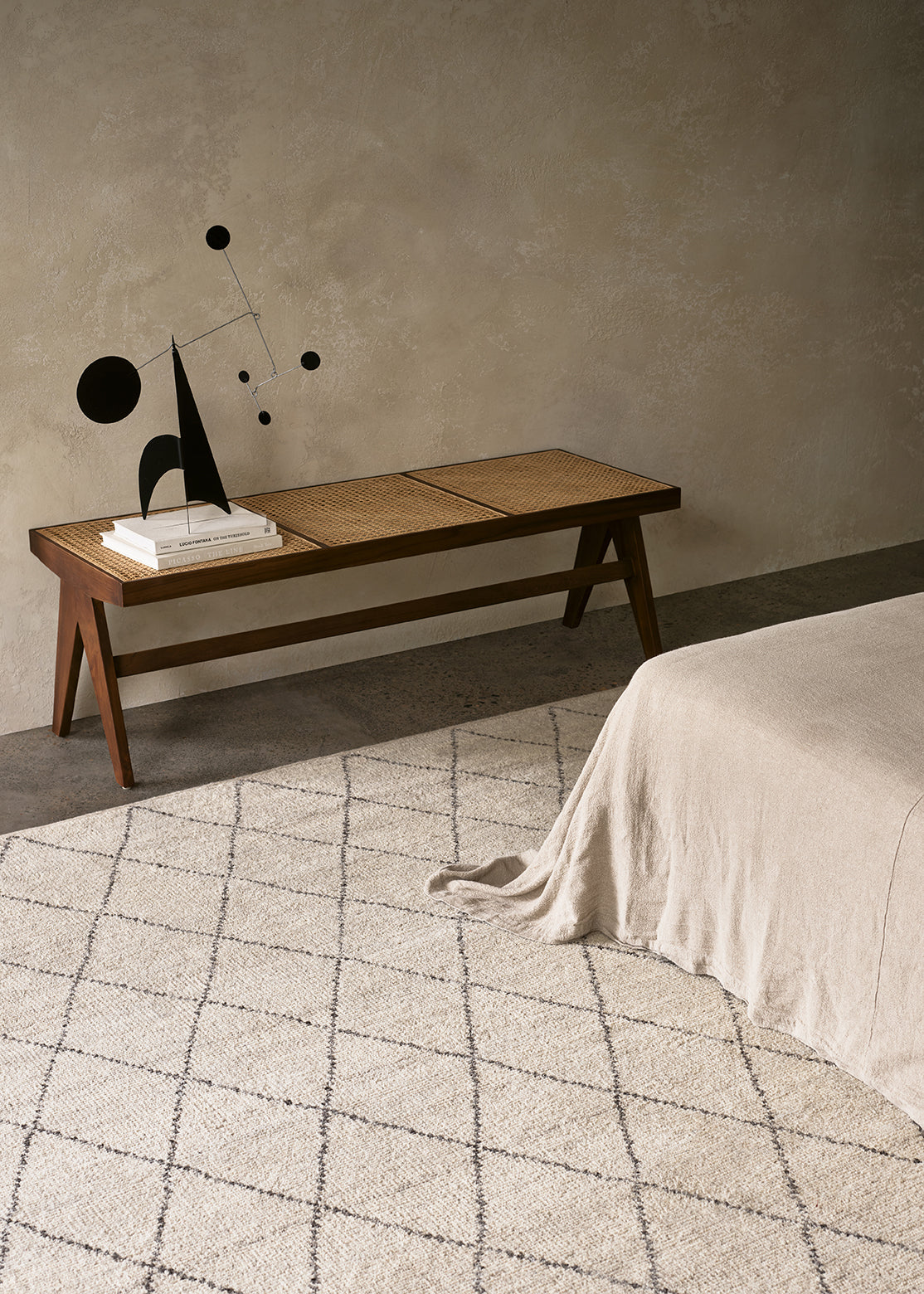 Armadillo Atlas - Limestone