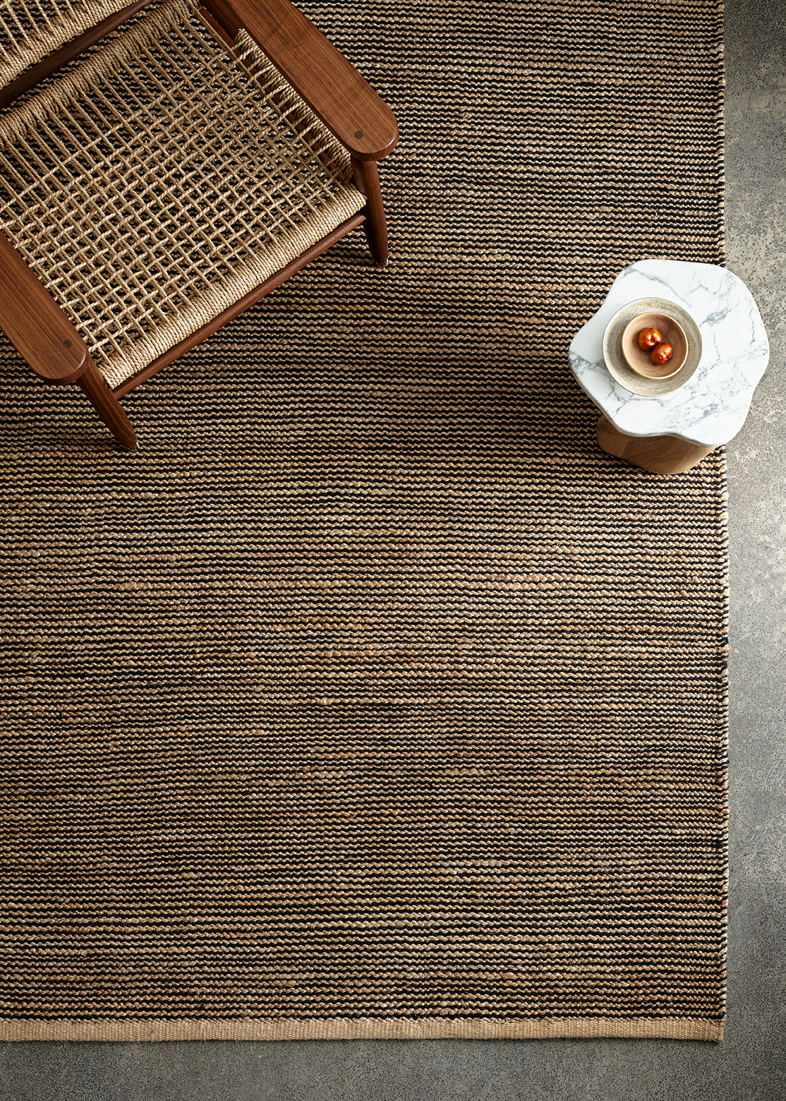 Armadillo Drift - Natural & Black