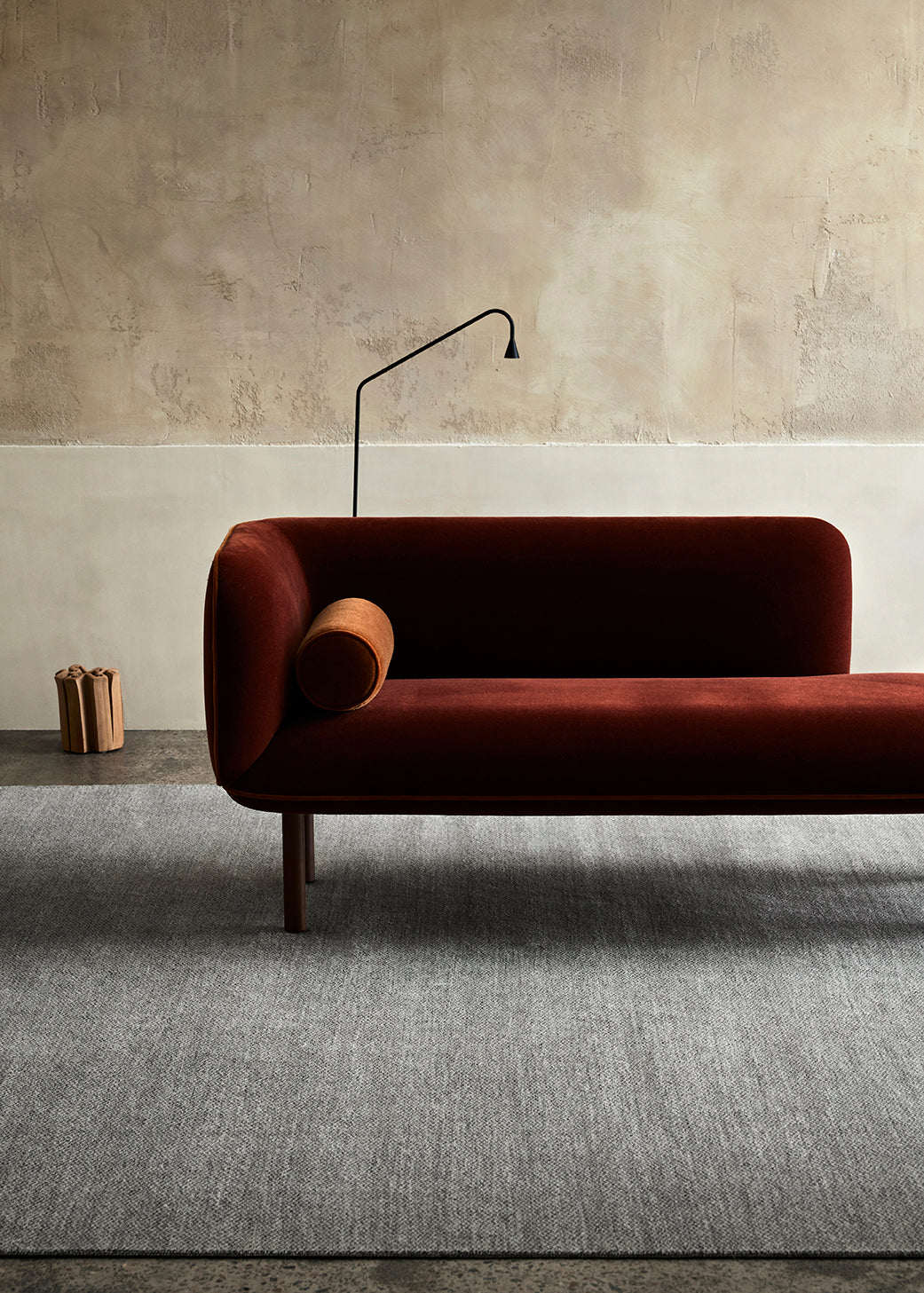 Armadillo Persian | Medea - Sterling & Graphite