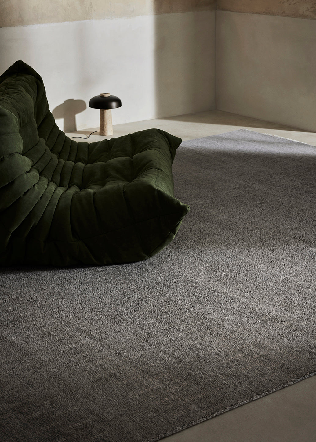 Armadillo Paragon - Shadow