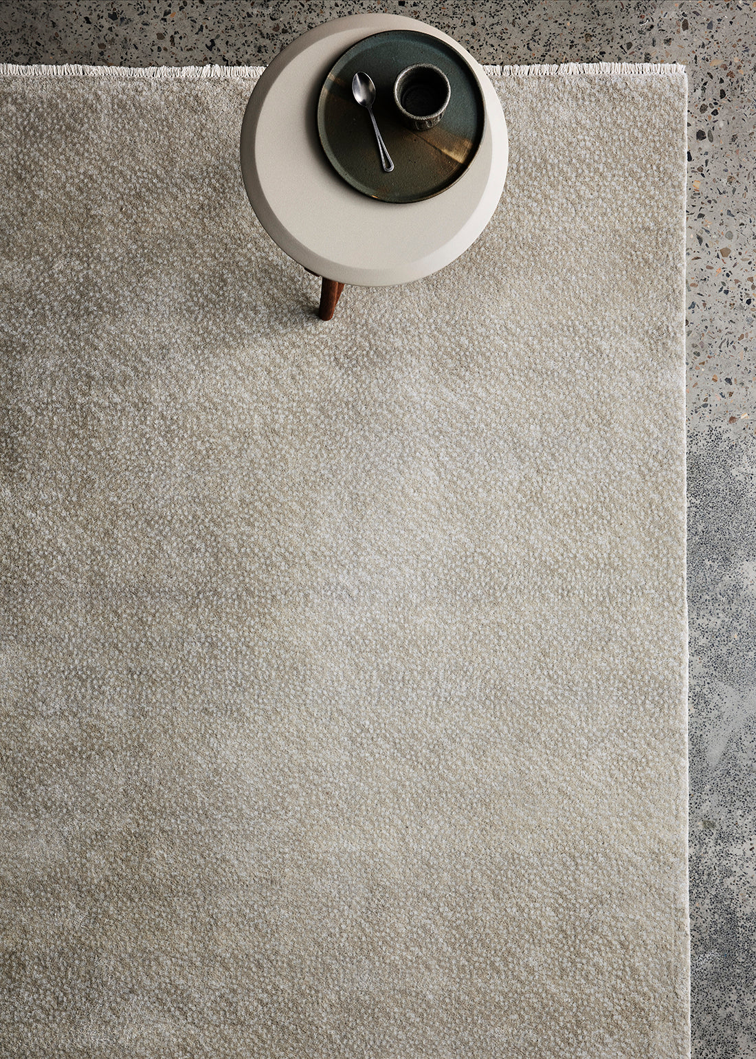 Armadillo Sistine - Peregrine