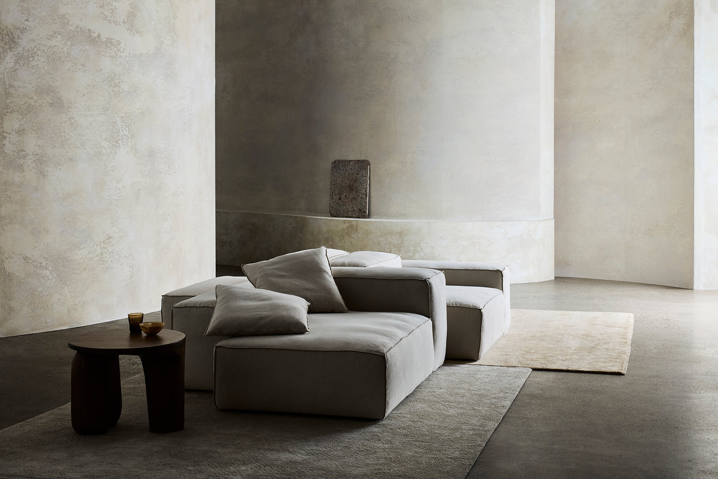 Armadillo Sistine - Peregrine