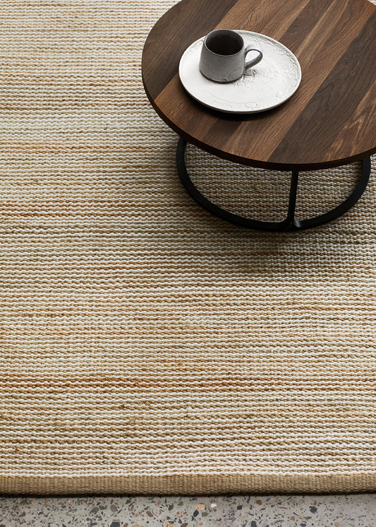 Armadillo Drift - Natural & White