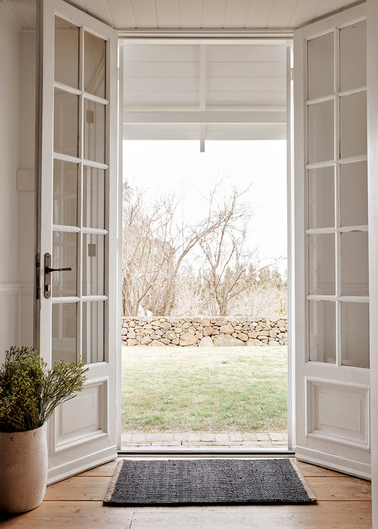 Armadillo Nest Nook - Charcoal