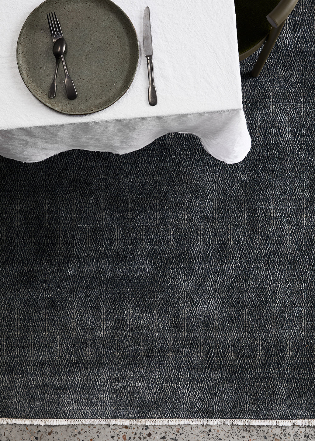 Armadillo Paragon - Flint