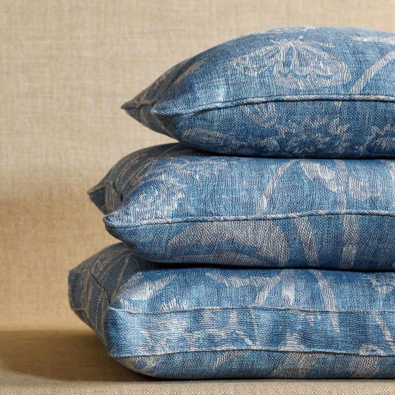 Fermoie Cushion in Blue Astrea